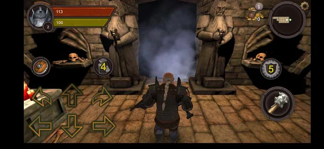 Dungeon Ward játékos karakter egy sötét kazamatában, mobil kezelőfelülettel